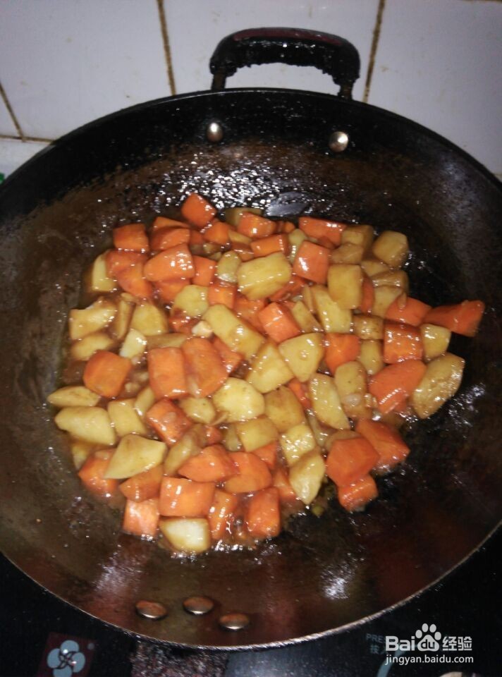 自制土豆烧胡萝卜