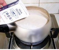 抗衰老、美容佳饮(嫩模木瓜杏仁奶茶)