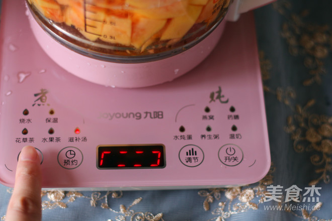 木瓜炖牛奶的做法