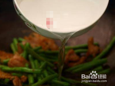 做焖面怎么让面不粘