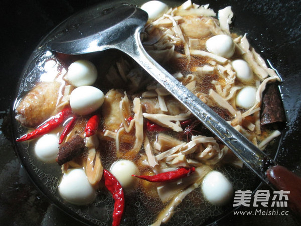 鹌鹑蛋水笋烧中翅