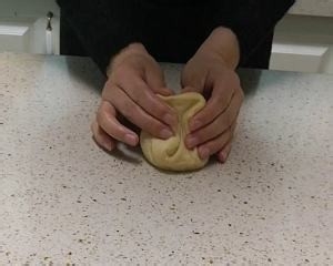 吐司奶香手撕面包怎么做