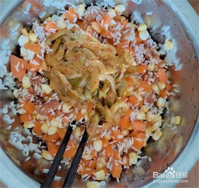 如何做出美味竹筒饭？