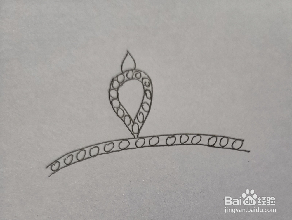 金灿烂的皇冠怎么画