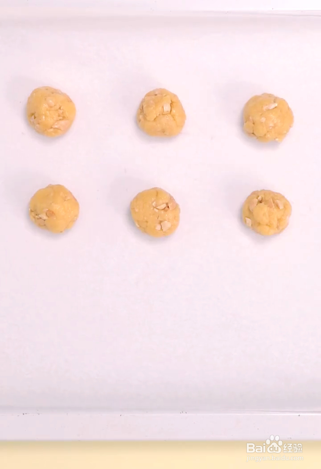 如何做出一口一个的花生小小酥