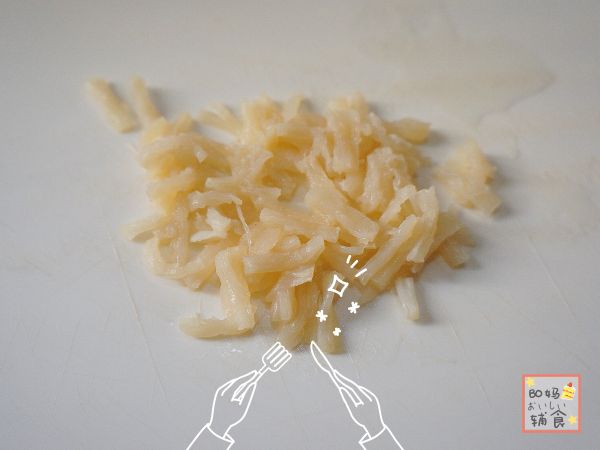 奶酪带子黄瓜烘蛋饼