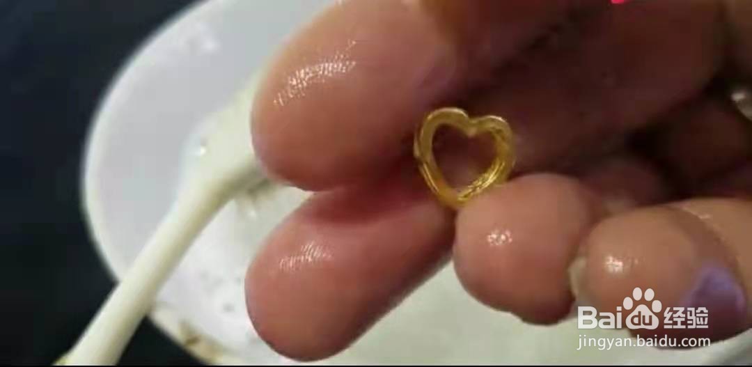 金耳环怎么清洗变亮