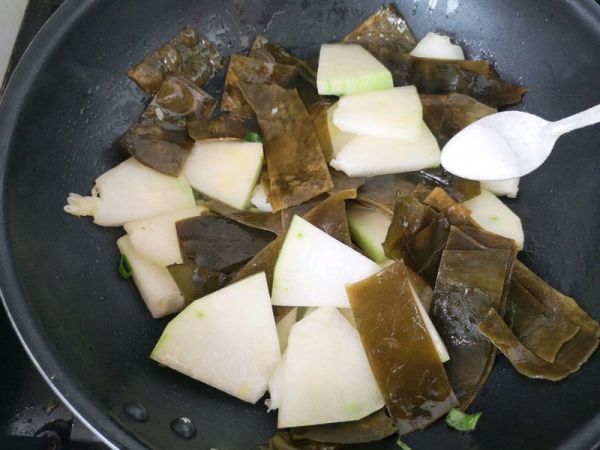 海带冬瓜虾皮汤