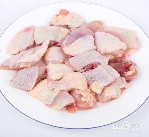 白萝卜炖鸡汤的做法