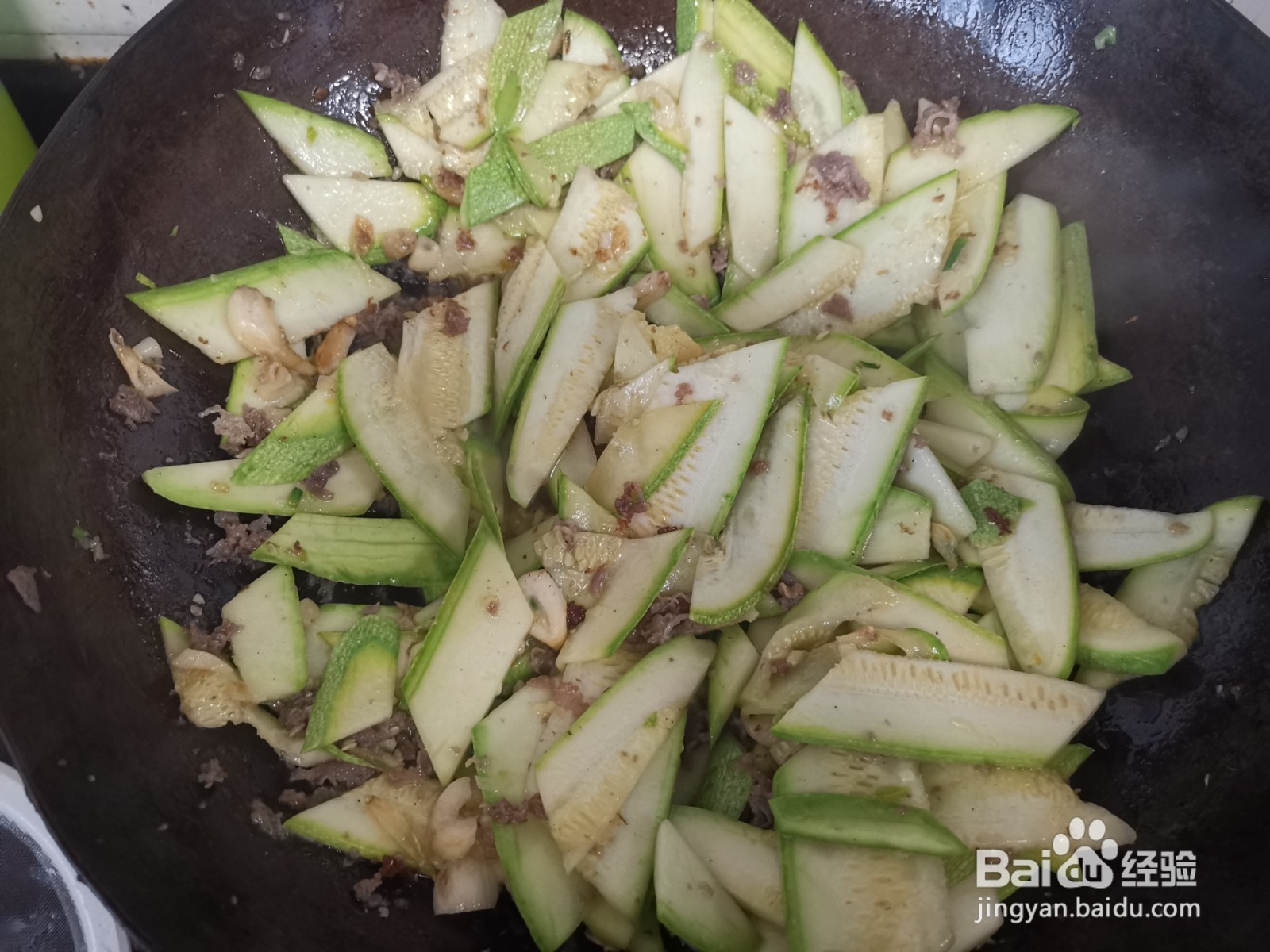 肉末蒜丁炒西葫芦