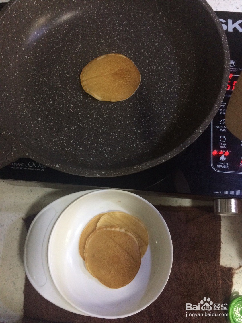 香蕉牛油果松饼怎么做