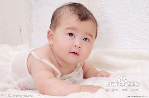 父母在婴幼儿亲子教育中怎样有效开发婴幼儿智力