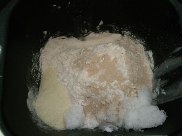 淡奶油豆沙土司