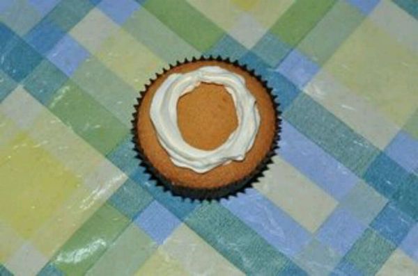 向日葵纸杯蛋糕