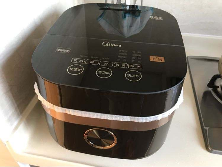 美的电饭煲怎么用预约