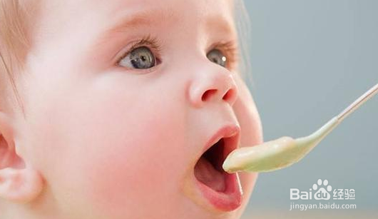 四个月宝宝添加辅食需要注意哪些？