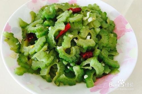 肛裂引发的便血是怎么治?