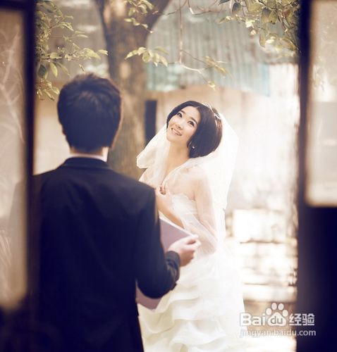 韩式婚纱照中新娘造型特点及拍摄要点