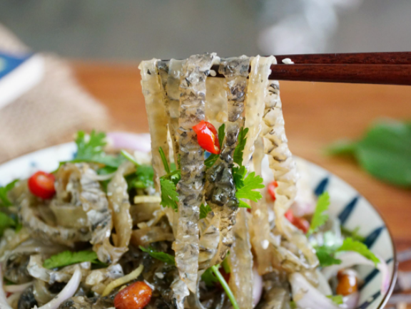 凉拌鱼皮为什么不能加热