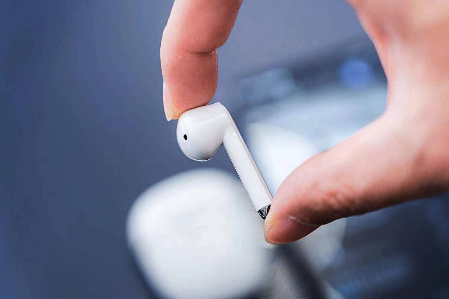 国产蓝牙耳机评测：南卡和FIIL谁值得入手？