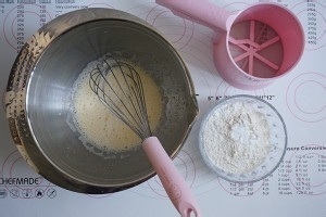 PK章鱼小丸子的肉松小丸子