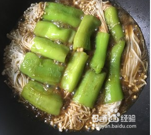 青椒酿金针菇的做法