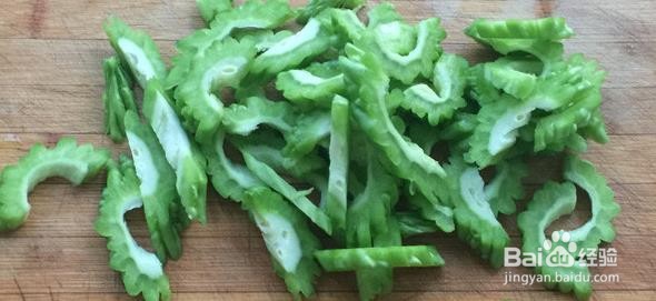 家庭版苦瓜炒虾仁