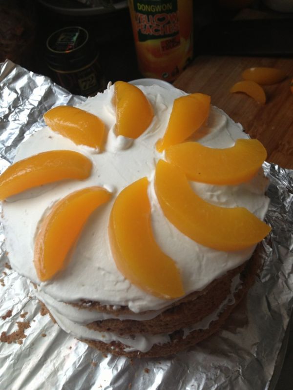 黄桃巧克力戚风裸蛋糕