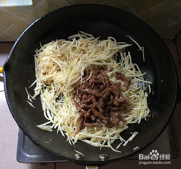 茭白炒牛肉丝的制作方法