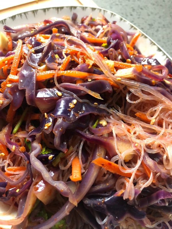 凉拌粉丝紫甘蓝