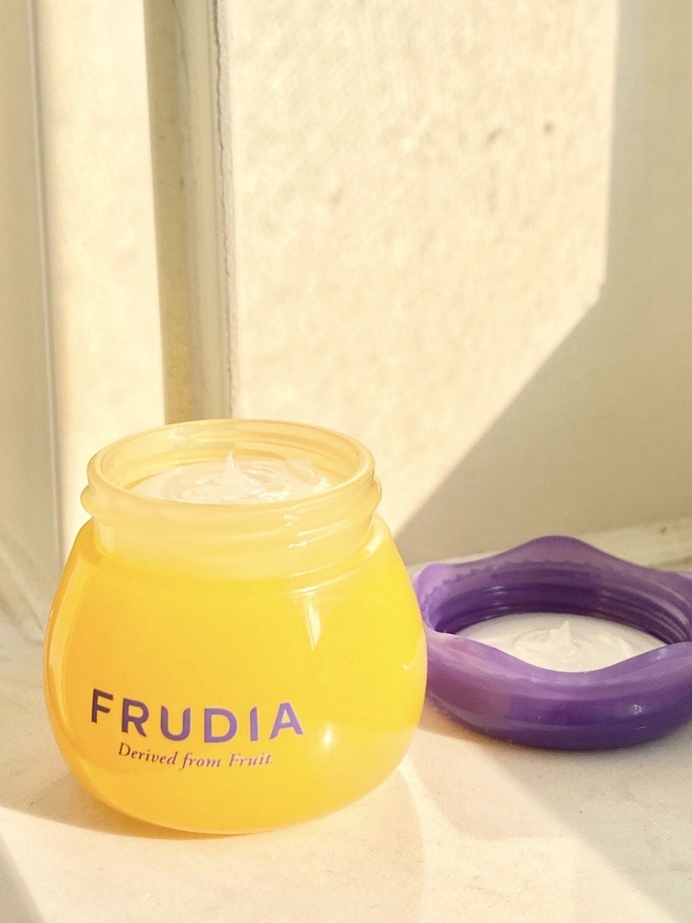 【FRUDIA蓝莓蜂蜜润唇膏】