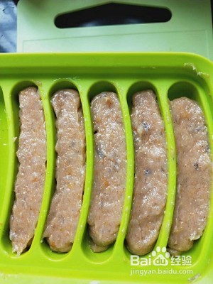 保健养生宝宝辅食——胡萝卜鲜虾肠