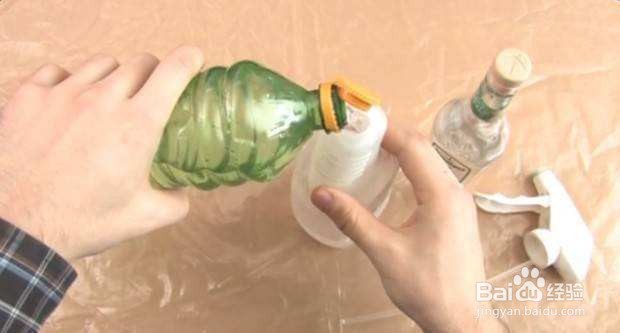 婴儿衣服发黄怎么洗白