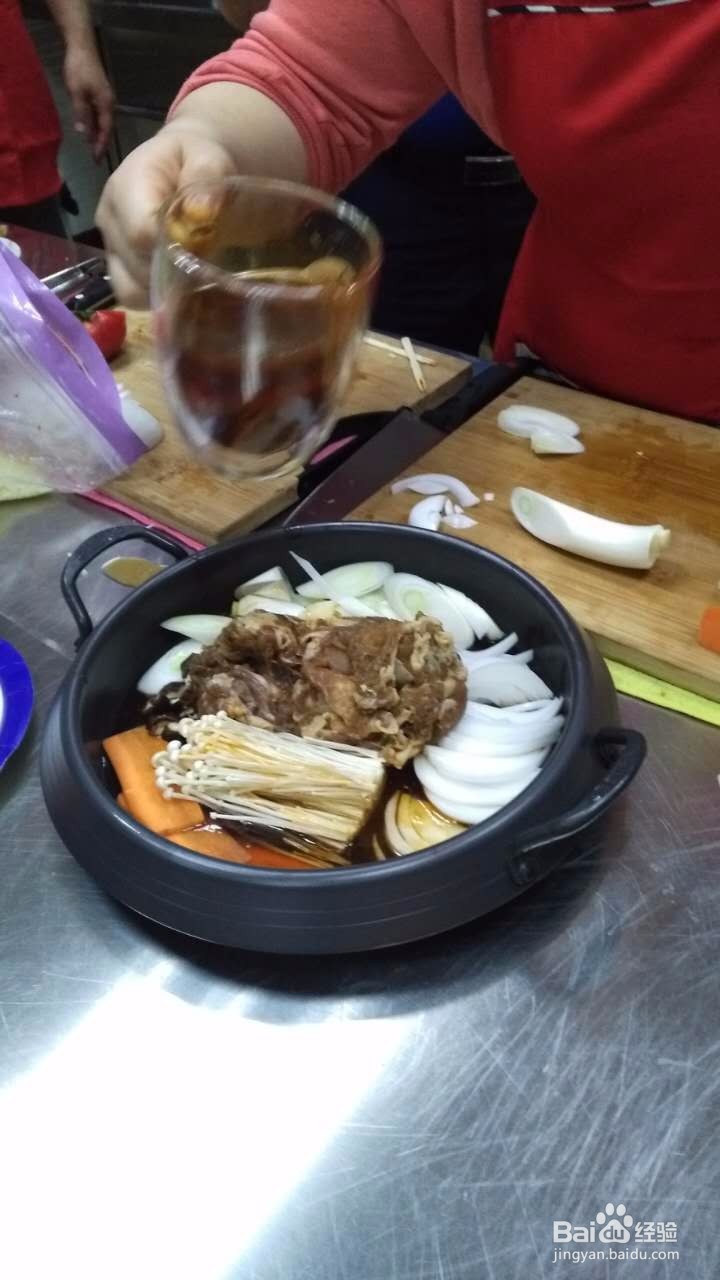 自己动手做韩式牛肉火锅