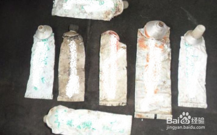 别再扔了，用剩的牙膏皮竟然这么有用