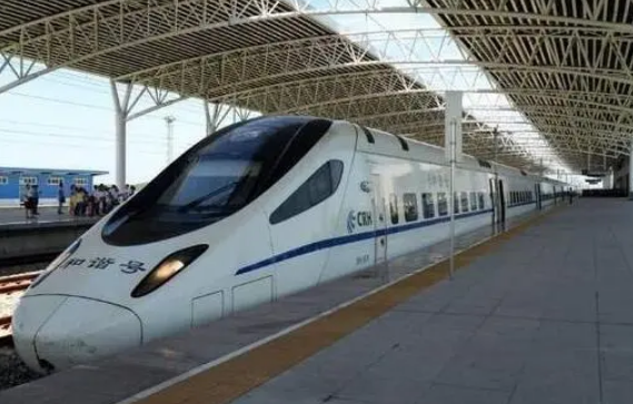 10瓶15ml指甲油能带上高铁吗