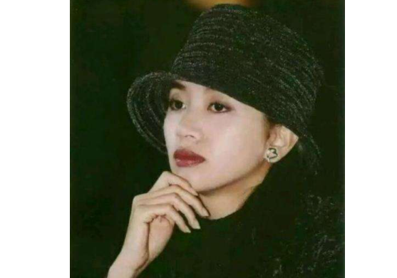 歌词满枝芽的是什么歌忘了