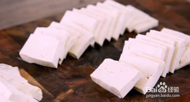 豆腐蒸腊肉怎么做