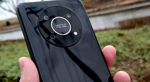 荣耀x30i能用多久不卡