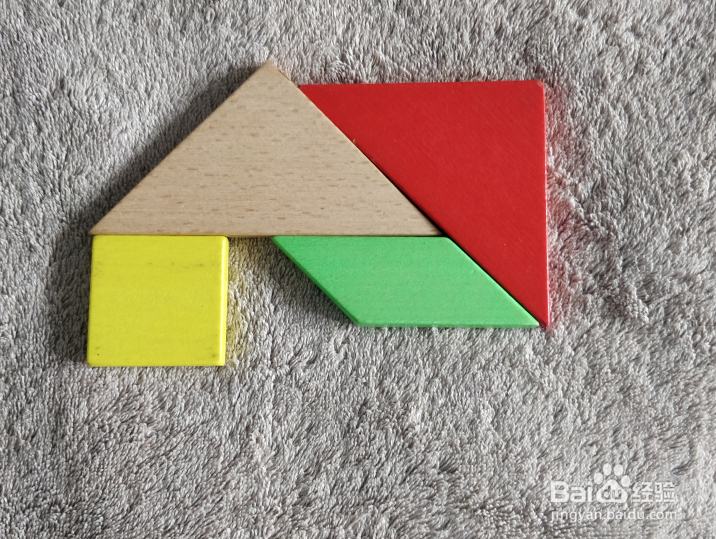 非洲草原上的角马用七巧板怎么拼？