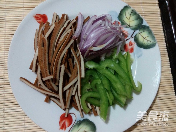 番茄包菜炒豆干
