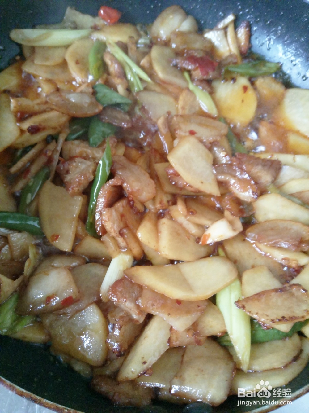 土豆片回锅肉的做法