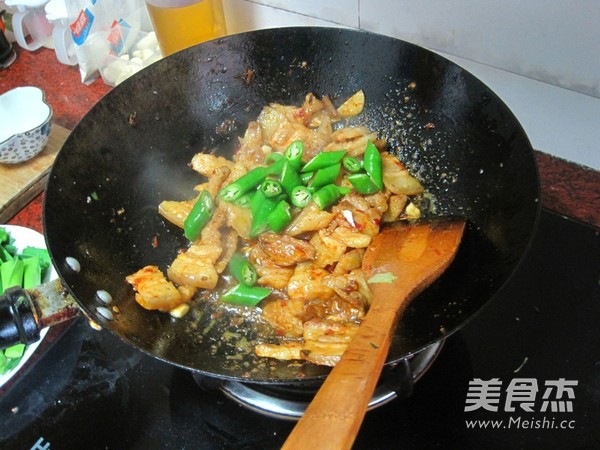 蒜苗回锅肉的做法