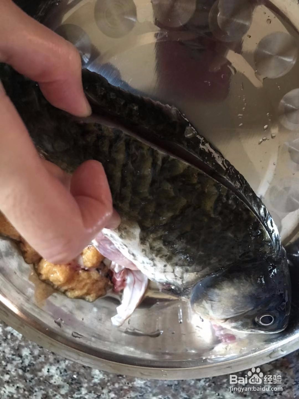 如何把鲫鱼蒸得又鲜又嫩