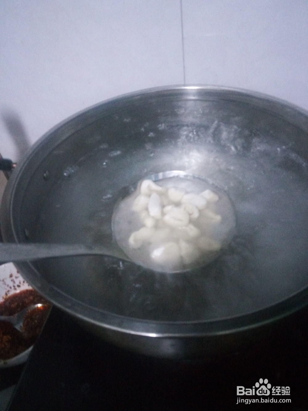 如何在家里独自做猫耳朵