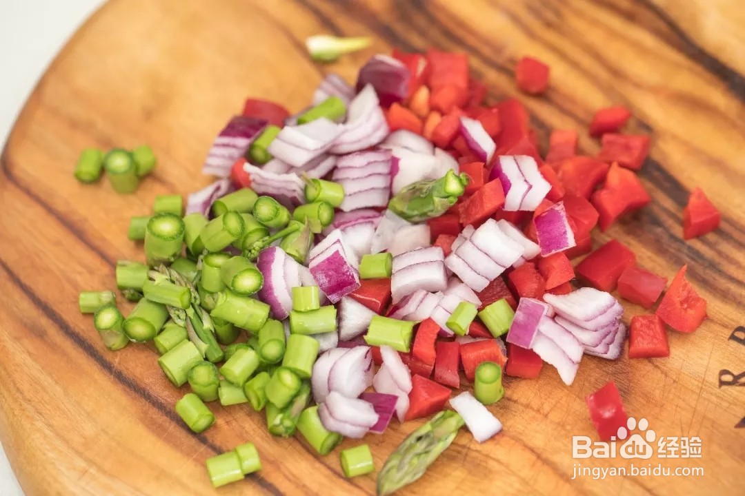 杂蔬鸡蛋杯怎么做