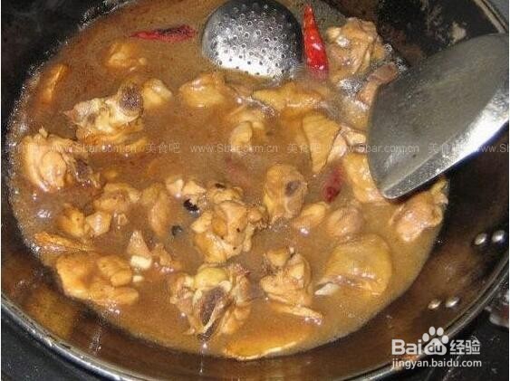 黄焖鸡怎么做?自己在家怎么做黄焖鸡?