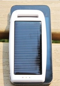太阳能充电宝的特点及使用注意事项
