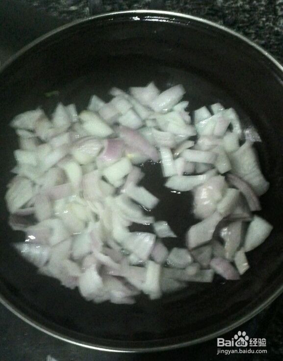 咖喱排骨土豆饭的做法