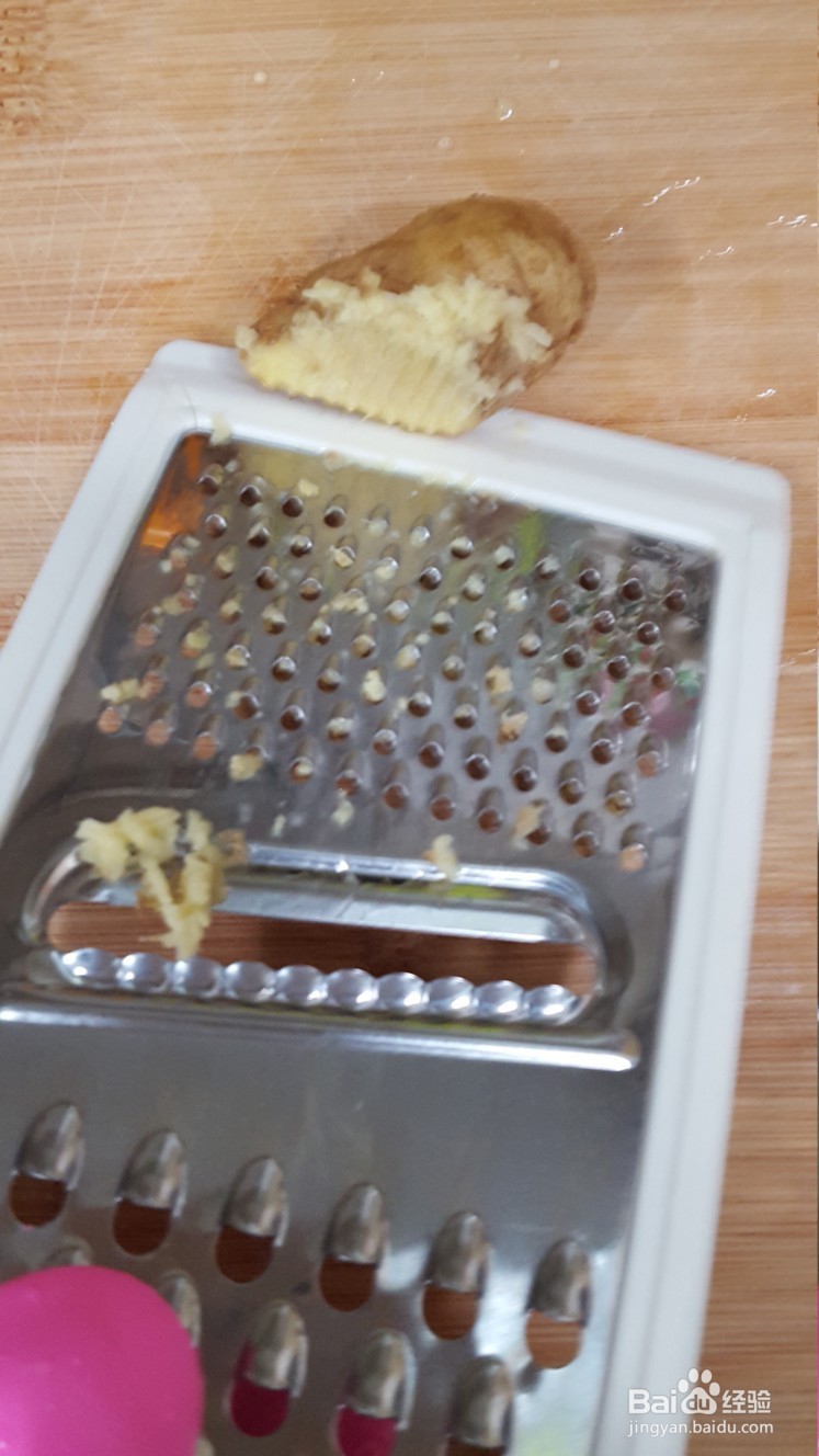 减肥排毒而且还美容的饮品自己制作